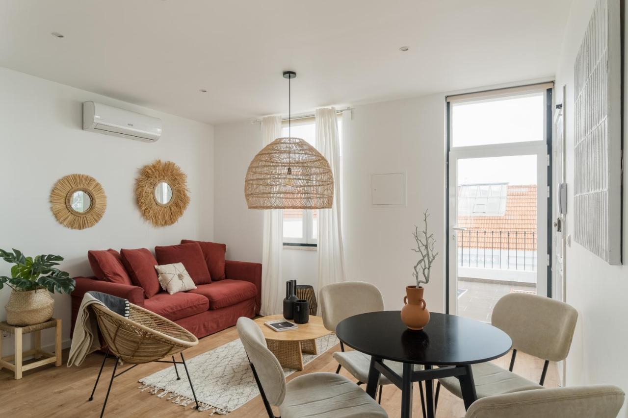 Apartamento Casa Boma - Sunny With Private Balcony And Panoramic Bridge View - Ajuda I