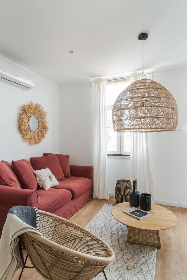 Apartamento Casa Boma - Sunny With Private Balcony And Panoramic Bridge View - Ajuda I